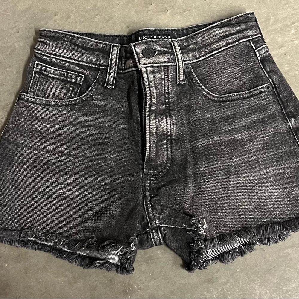 Lucky brand black cut off denim shorts size 24 or 00